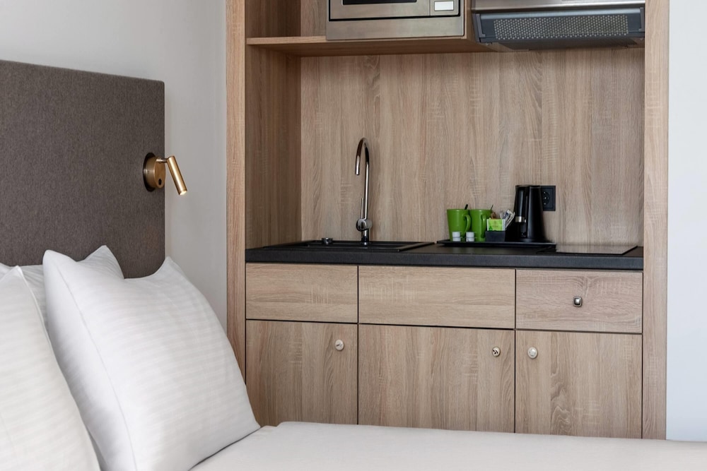 Wyndham Garden Munich Messe — Hotel rooms in Munich, Bavaria