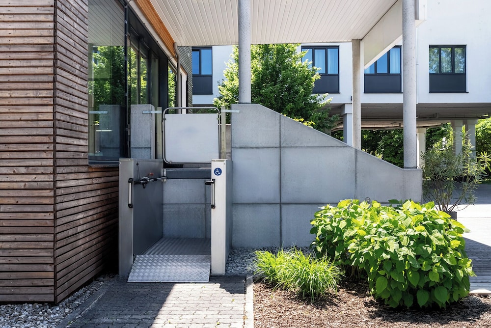 Wyndham Garden Munich Messe — Hotel building in Munich, Bavaria