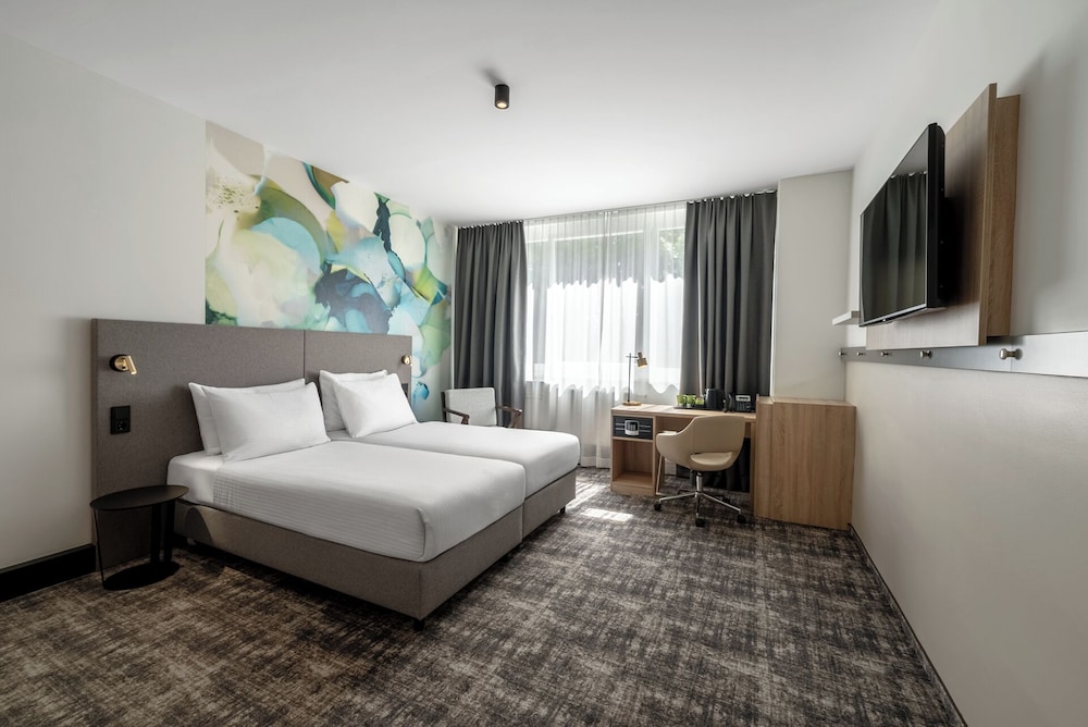 Wyndham Garden Munich Messe — Hotel rooms in Munich, Bavaria