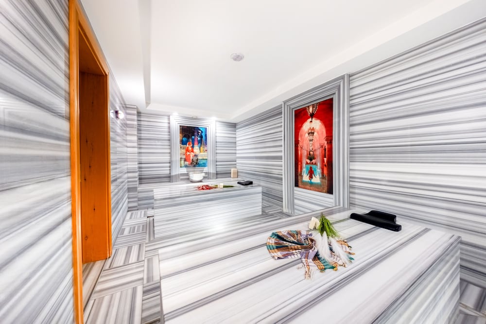 Riviera Zen Hotel Adult Only — Hotel rooms in Alanya