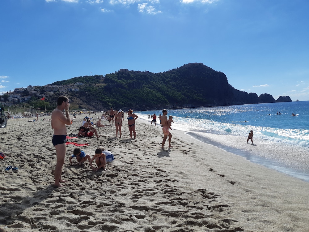 Riviera Zen Hotel Adult Only — Beach in Alanya
