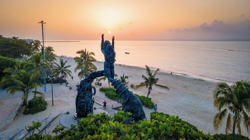 Holiday Inn Express & Suites Playa Del Carmen by IHG — Beach in Playa del Carmen, Quintana Roo