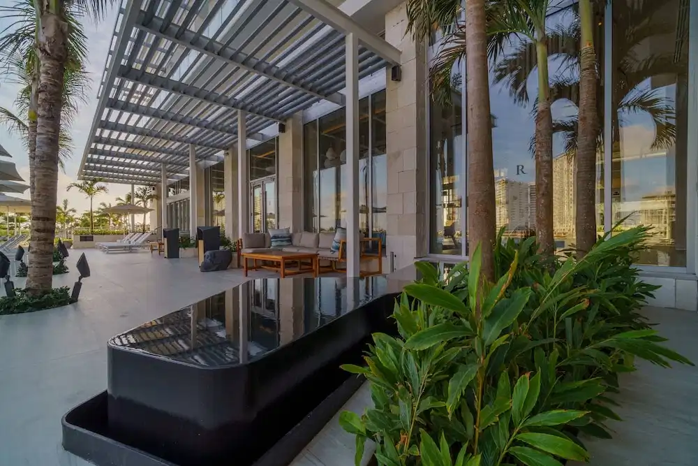 Renaissance Cancun Resort & Marina — Hotel building in Cancun, Quintana Roo