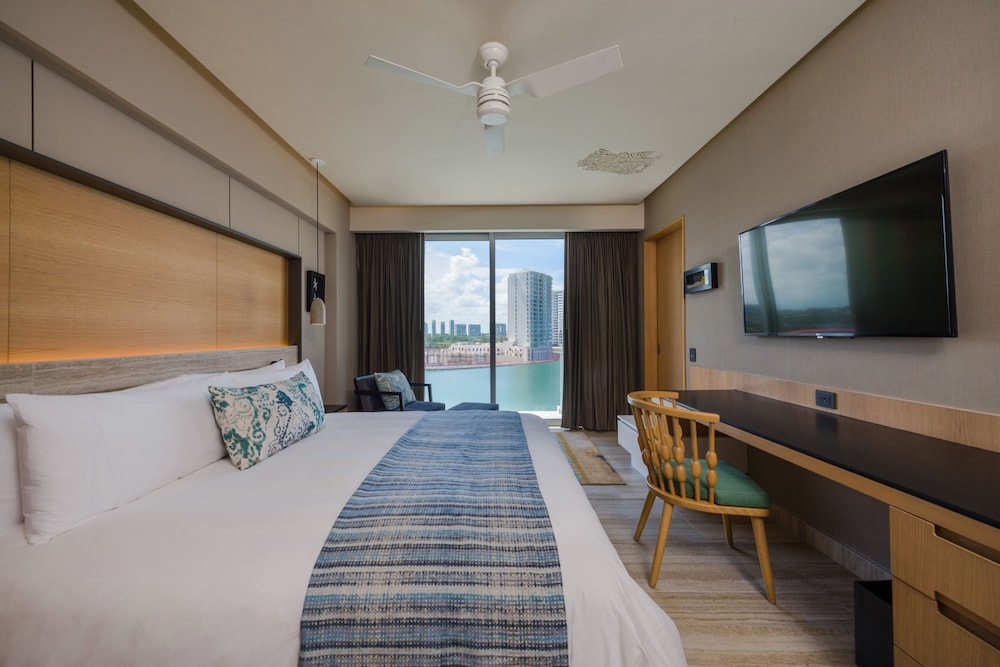 Renaissance Cancun Resort & Marina — Hotel rooms in Cancun, Quintana Roo