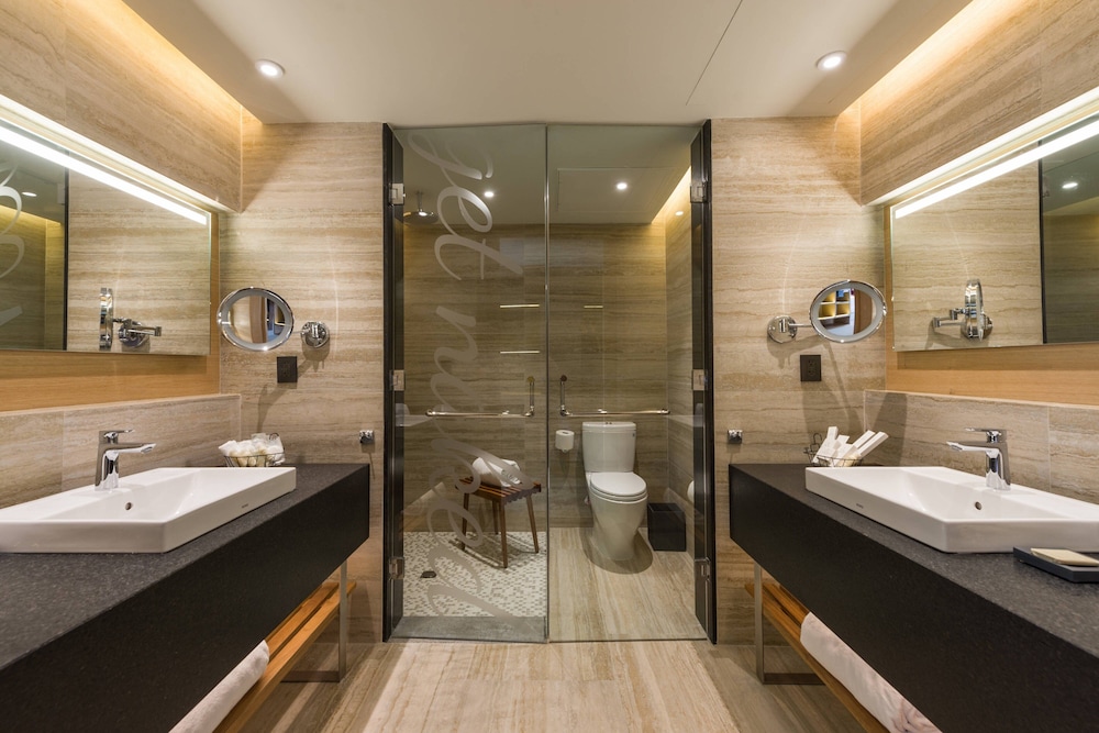 Renaissance Cancun Resort & Marina — Hotel rooms in Cancun, Quintana Roo