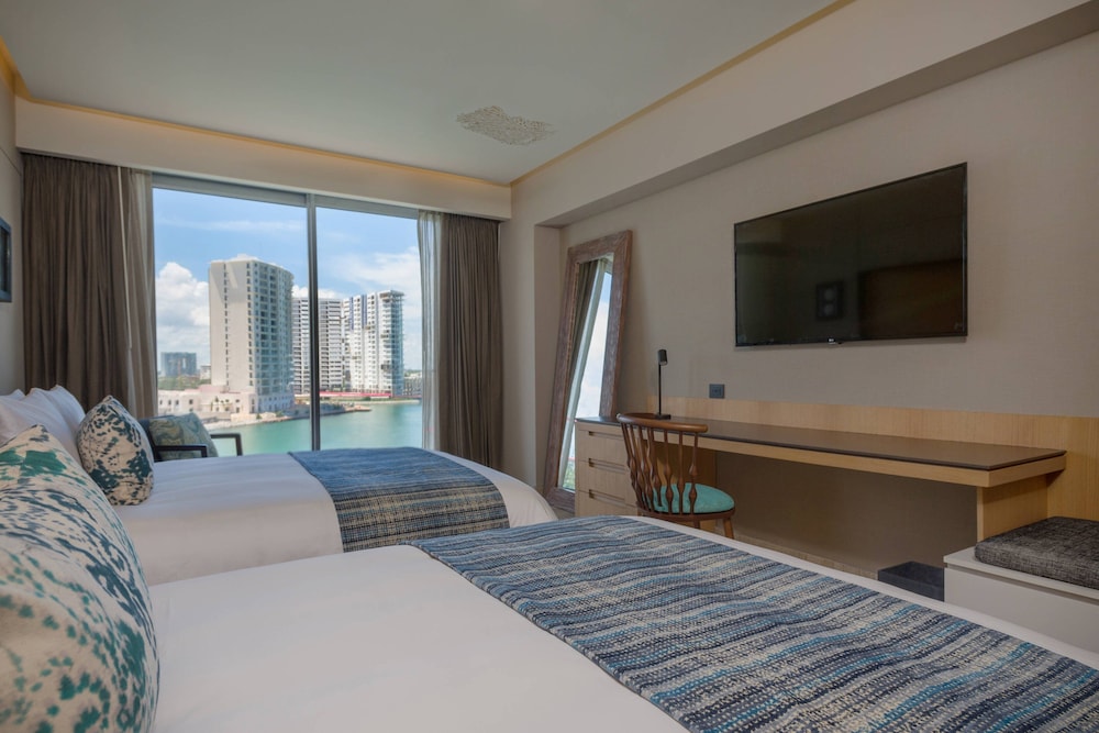 Renaissance Cancun Resort & Marina — Hotel rooms in Cancun, Quintana Roo
