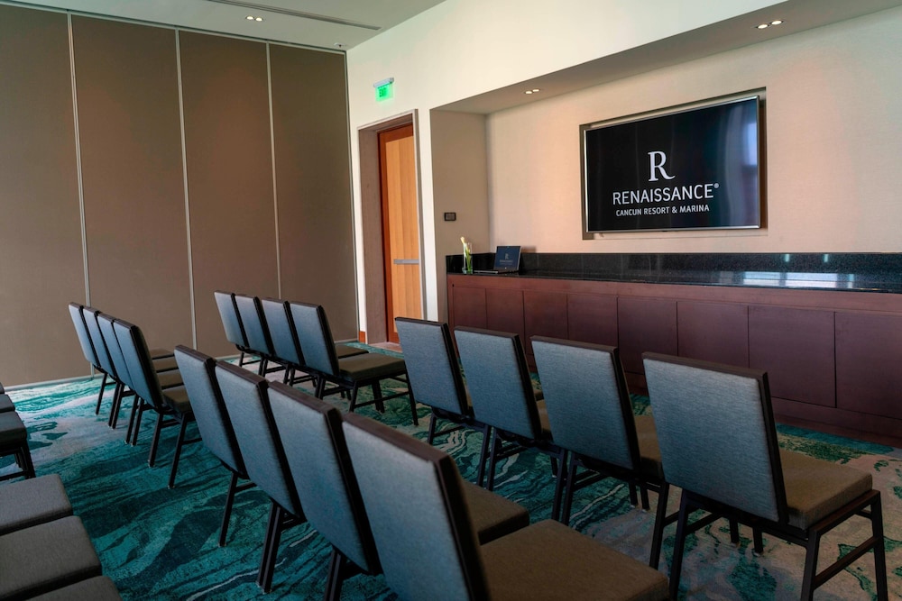 Renaissance Cancun Resort & Marina — Hotel building in Cancun, Quintana Roo