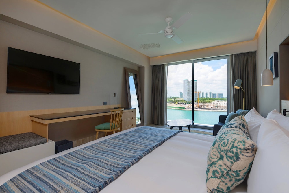 Renaissance Cancun Resort & Marina — Hotel rooms in Cancun, Quintana Roo