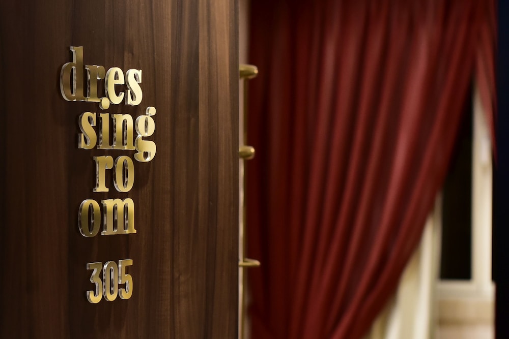 Maxime Boutique Hotel Avenida da Liberdade — Hotel rooms in Lisbon, Lisboa