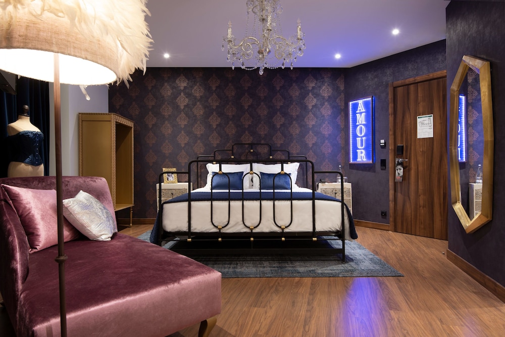 Maxime Boutique Hotel Avenida da Liberdade — Hotel rooms in Lisbon, Lisboa