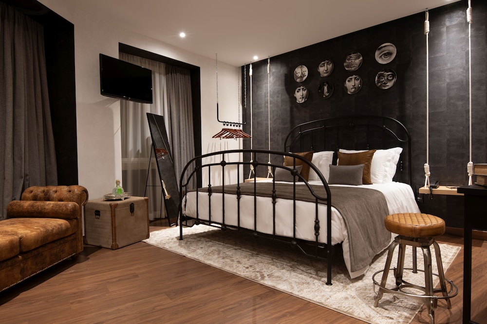 Maxime Boutique Hotel Avenida da Liberdade — Hotel rooms in Lisbon, Lisboa