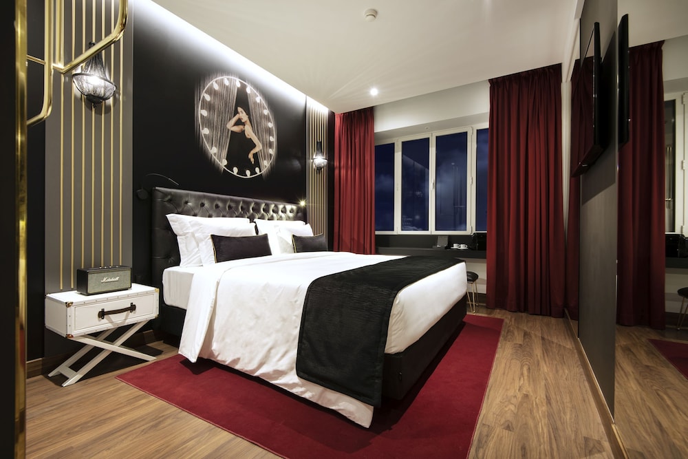 Maxime Boutique Hotel Avenida da Liberdade — Hotel rooms in Lisbon, Lisboa