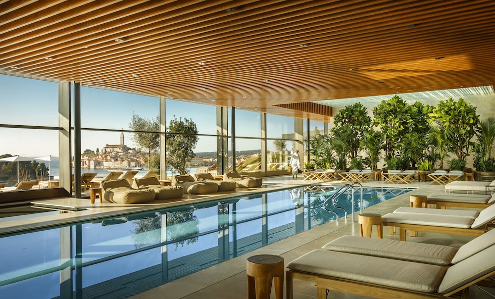 Grand Park Hotel Rovinj by Maistra Collection — Swimming pool in Rovinj, Istria