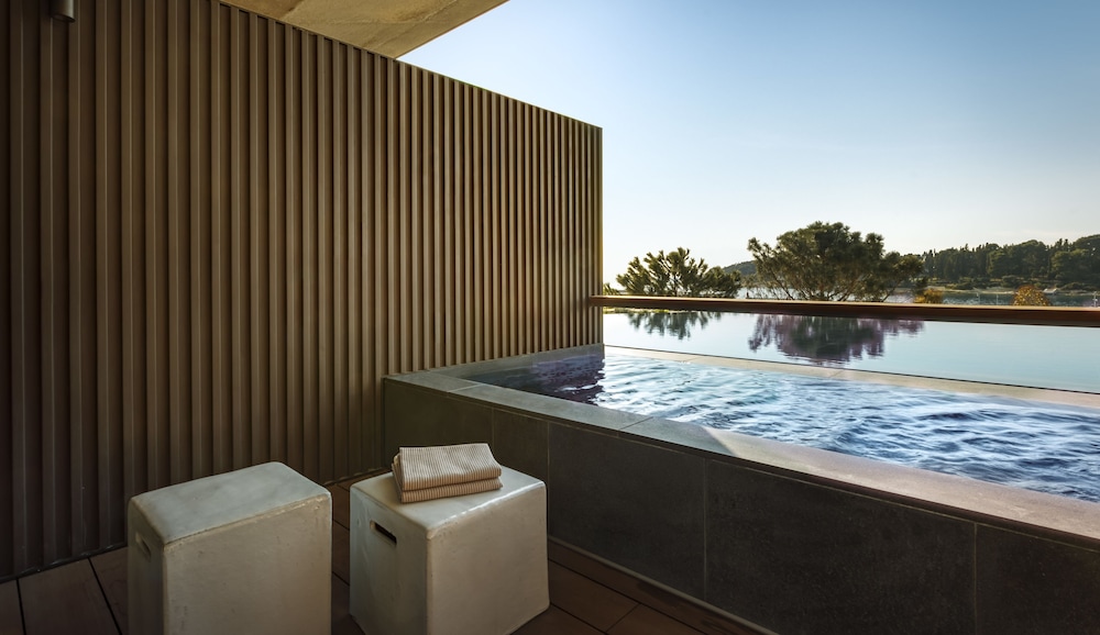 Grand Park Hotel Rovinj by Maistra Collection — Hotel rooms in Rovinj, Istria