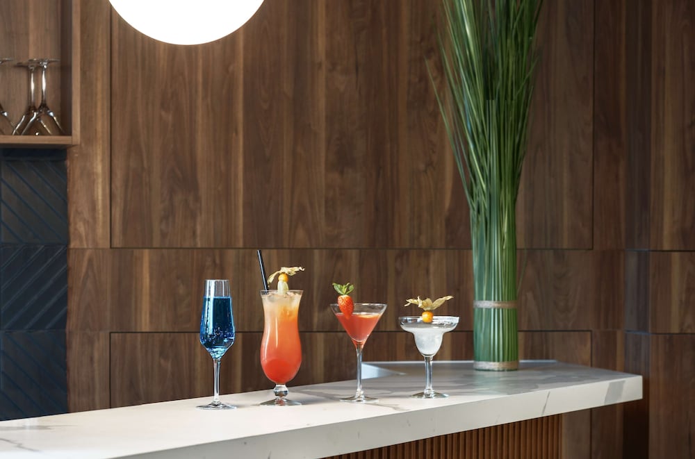 Metropolo by Golden Tulip — Restaurant & bars in Krakow, Lesser Poland