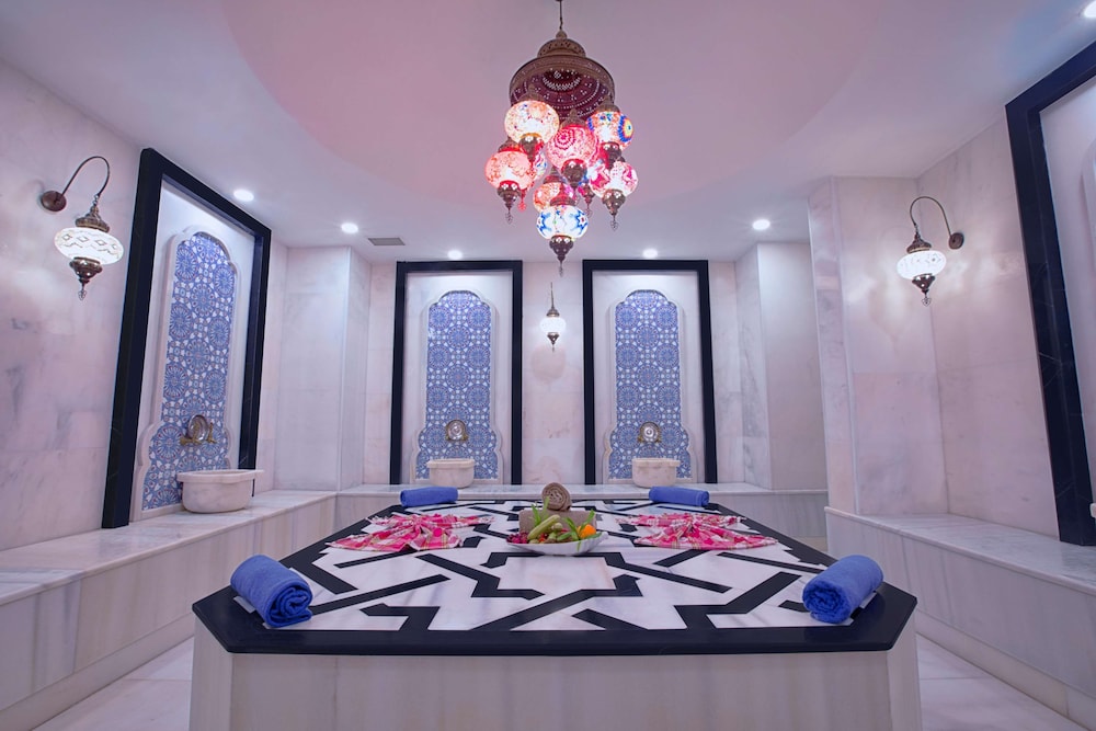 Greenwood Suites Resort — Spa in Lara