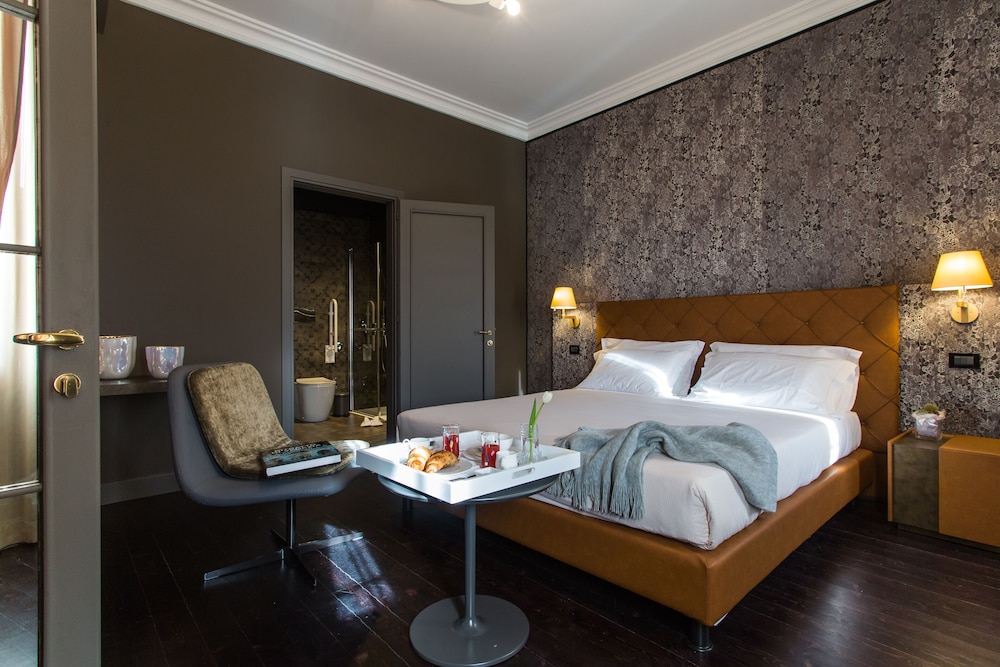 Riva del Vin Boutique Hotel — Hotel rooms in Venice, Veneto