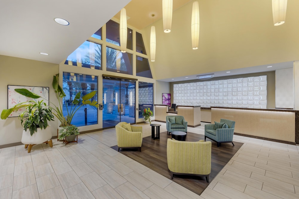 Hilton Vacation Club Cancun Resort Las Vegas — Hotel building in Las Vegas, Nevada