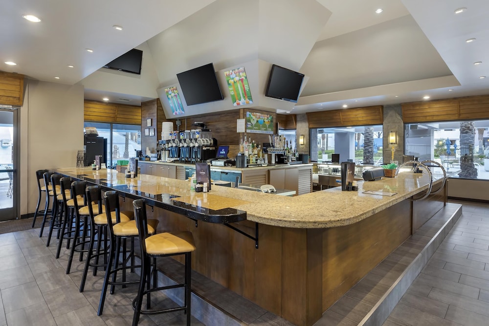 Hilton Vacation Club Cancun Resort Las Vegas — Restaurant & bars in Las Vegas, Nevada