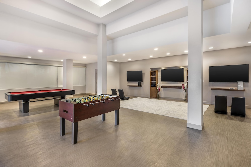 Hilton Vacation Club Cancun Resort Las Vegas — Sports & recreation in Las Vegas, Nevada