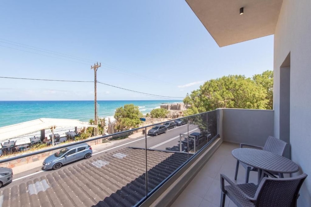 Dimitra Hotel & Apartments by Omilos Hotels — Beach in Kokkini Chani