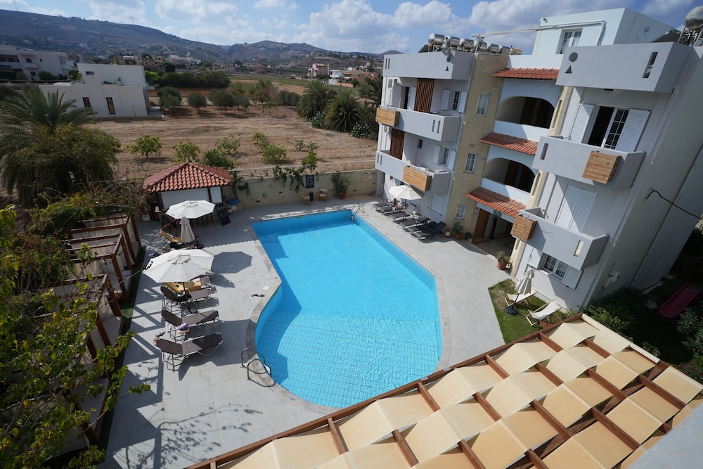 Dimitra Hotel & Apartments by Omilos Hotels — Swimming pool in Kokkini Chani