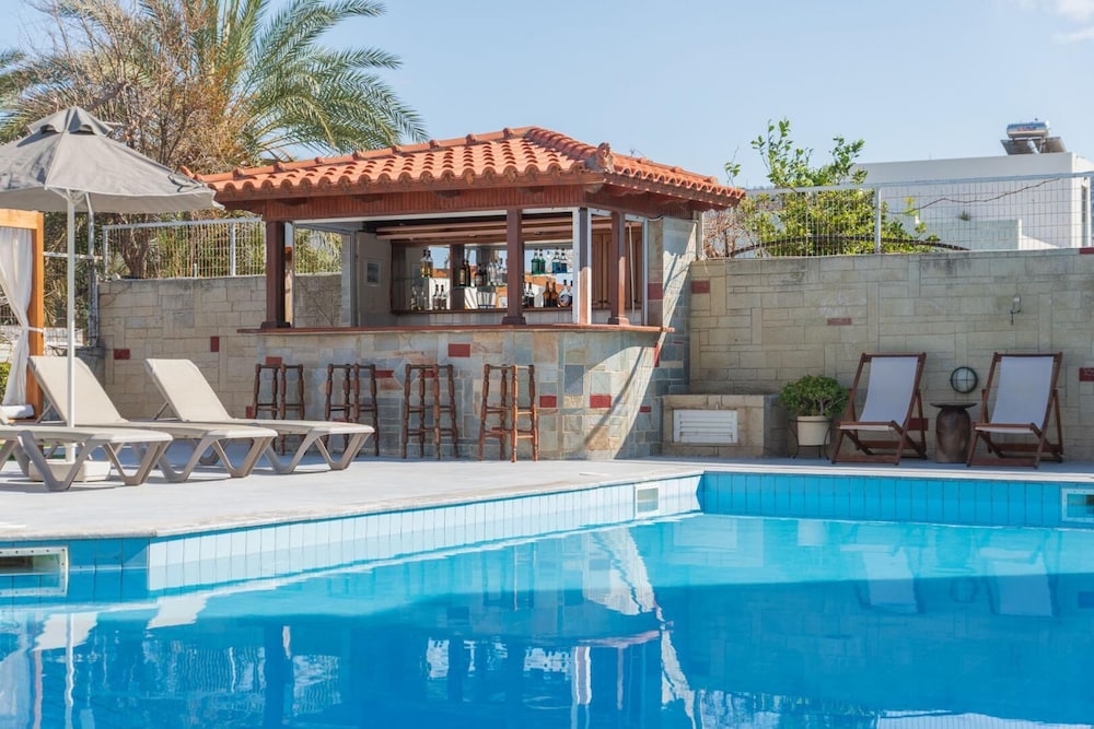 Dimitra Hotel & Apartments by Omilos Hotels — Swimming pool in Kokkini Chani