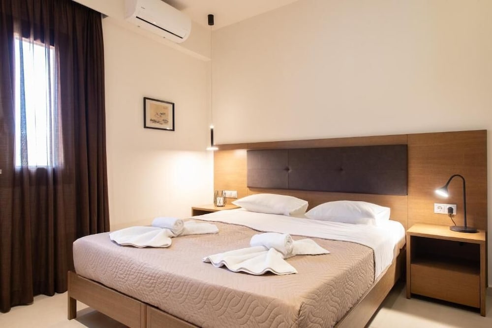 Dimitra Hotel & Apartments by Omilos Hotels — Hotel rooms in Kokkini Chani