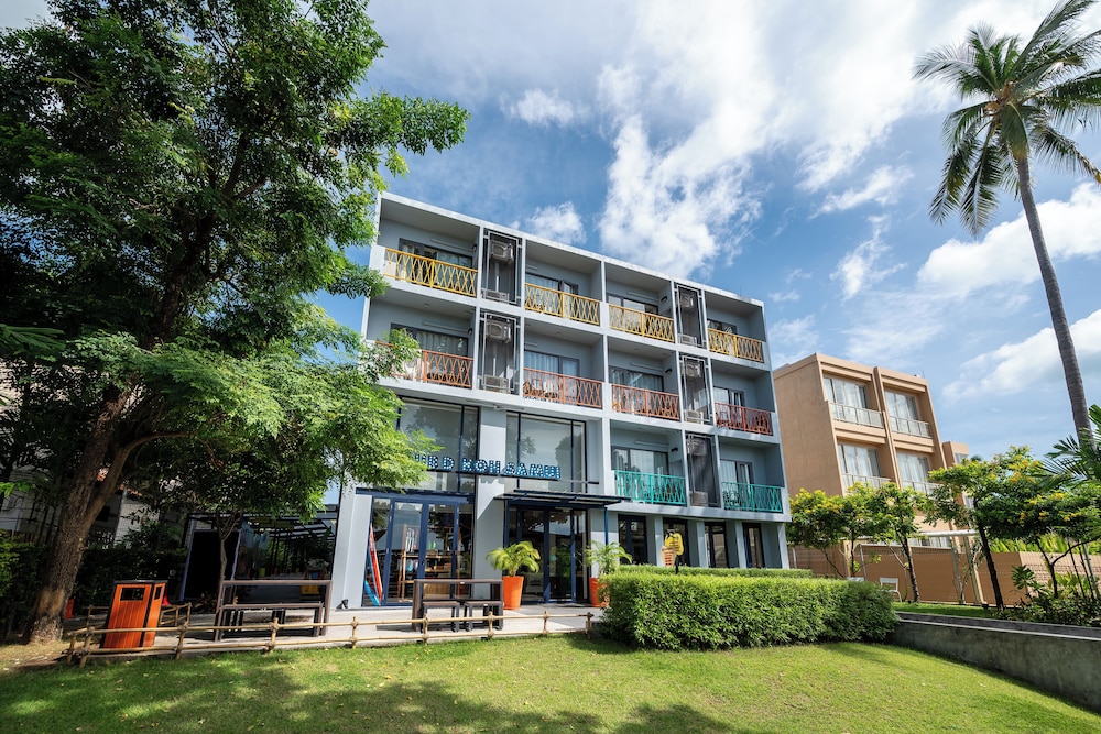 Lub d Koh Samui Chaweng Beach - Beachfront Vibrant Social Vibe — Hotel building in Bo Phut, Surat Thani