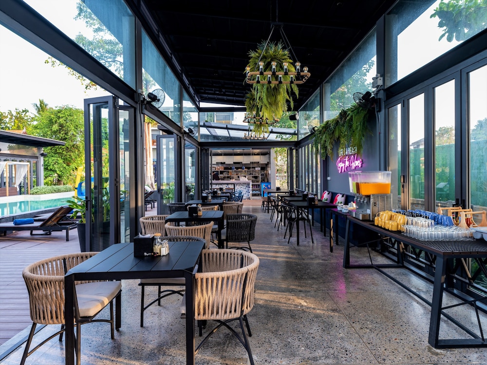 Lub d Koh Samui Chaweng Beach - Beachfront Vibrant Social Vibe — Restaurant & bars in Bo Phut, Surat Thani