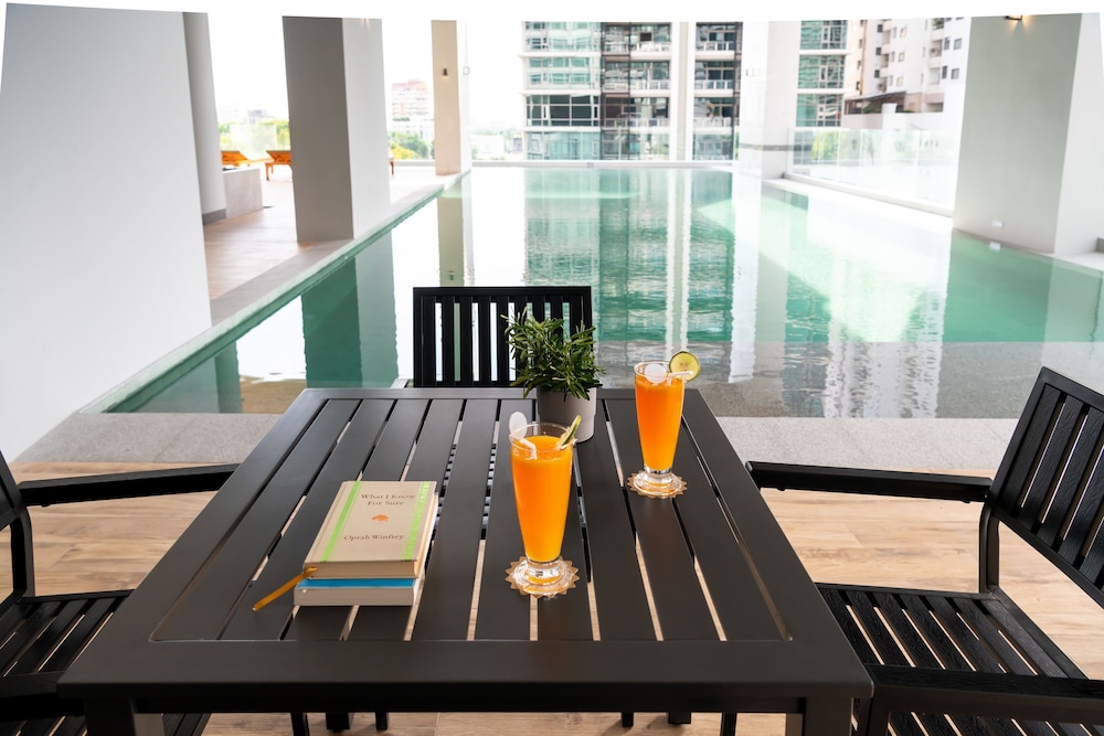 Jasmine 59 Hotel Thonglor Bangkok — Swimming pool in Bangkok, Bangkok