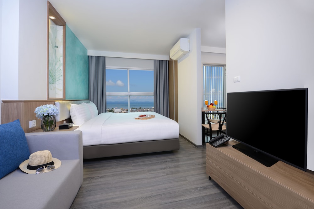 Centre Point Prime Hotel Pattaya — Hotel rooms in Pattaya, Chonburi