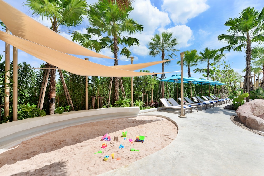 Centre Point Prime Hotel Pattaya — Attractions for children in Pattaya, Chonburi
