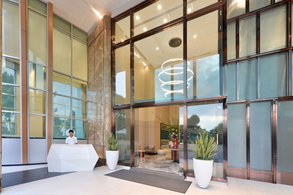 Centre Point Prime Hotel Pattaya — Hotel building in Pattaya, Chonburi