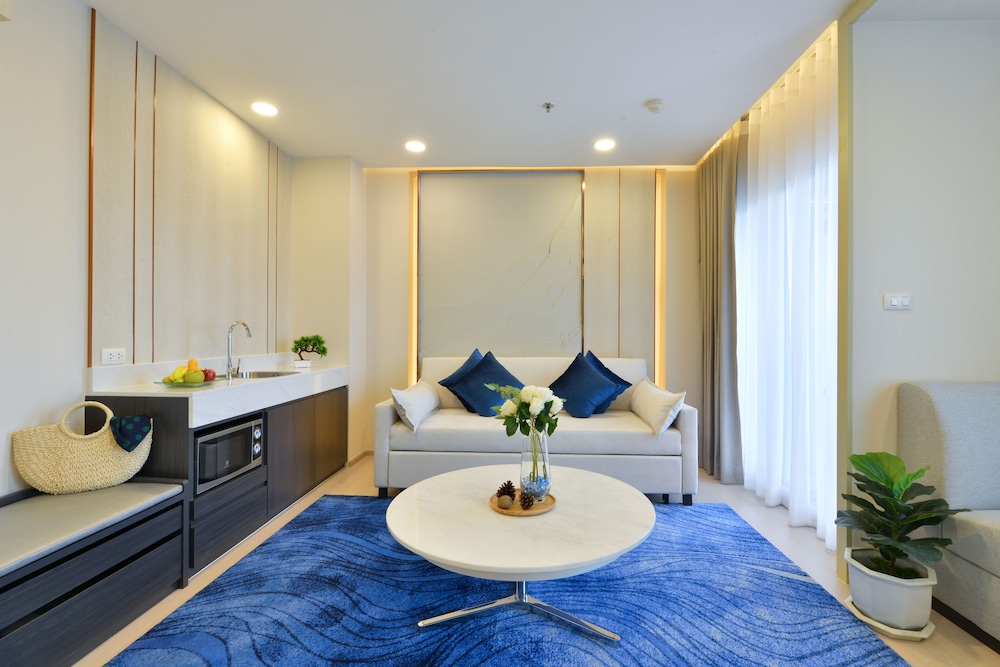 Centre Point Prime Hotel Pattaya — Hotel rooms in Pattaya, Chonburi
