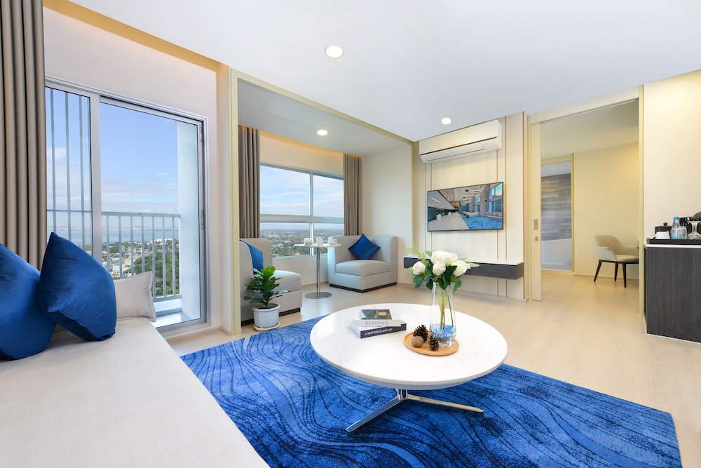 Centre Point Prime Hotel Pattaya — Hotel rooms in Pattaya, Chonburi