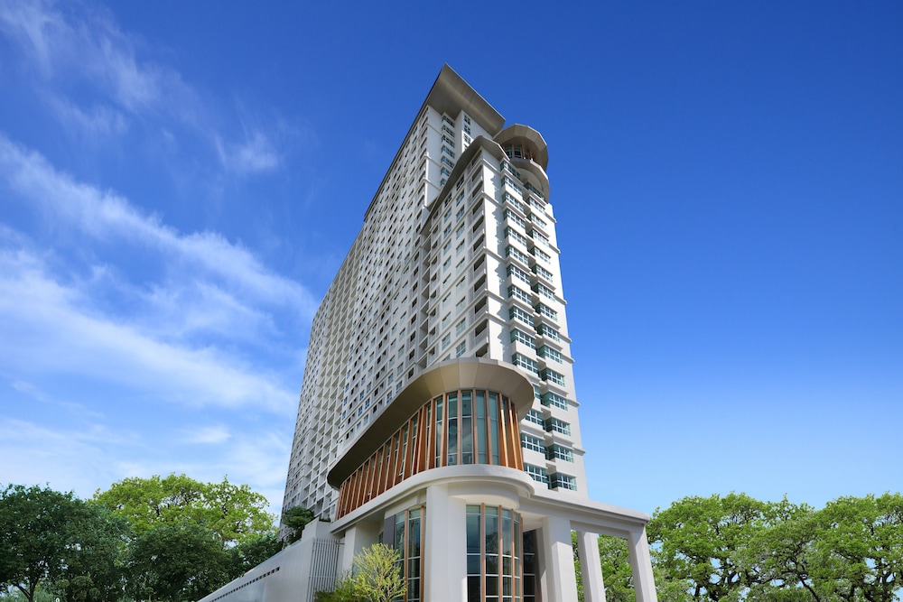 Centre Point Prime Hotel Pattaya — Hotel building in Pattaya, Chonburi