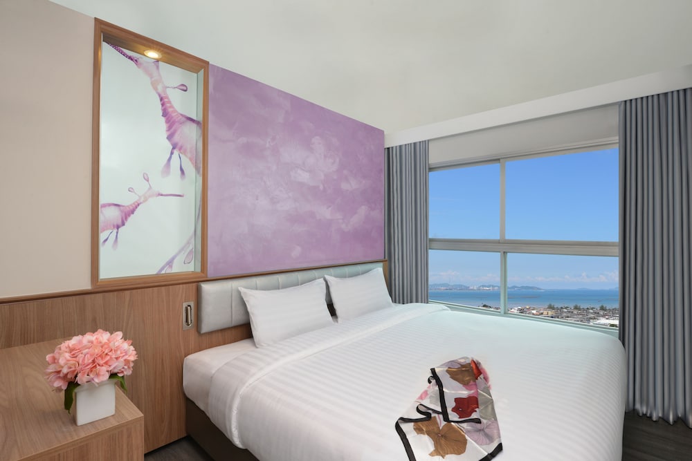 Centre Point Prime Hotel Pattaya — Hotel rooms in Pattaya, Chonburi