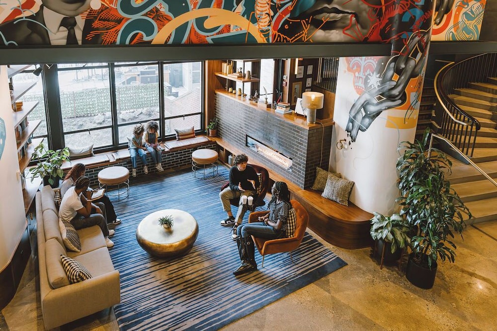 The Revolution Hotel — Restaurant & bars in Boston, Massachusetts