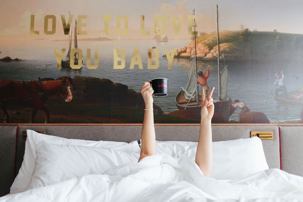 The Revolution Hotel — Hotel rooms in Boston, Massachusetts