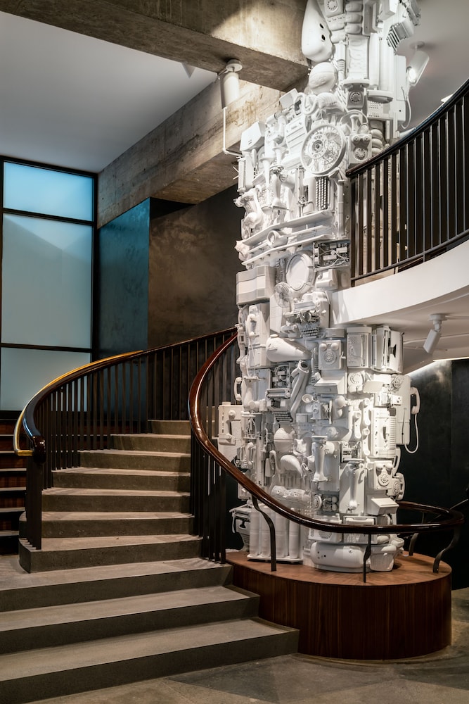 The Revolution Hotel — Hotel building in Boston, Massachusetts