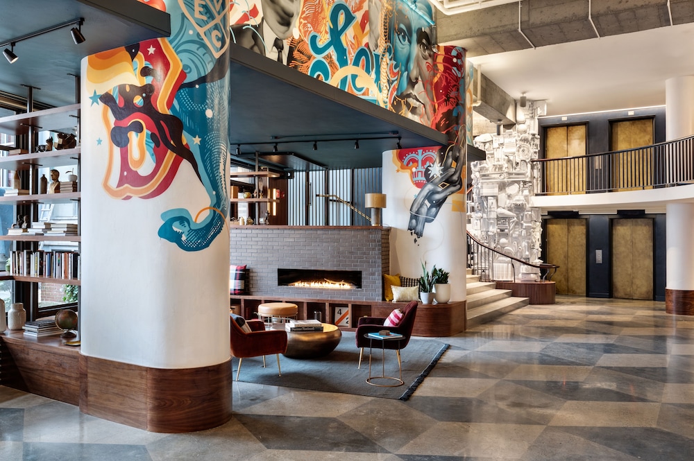 The Revolution Hotel — Hotel building in Boston, Massachusetts