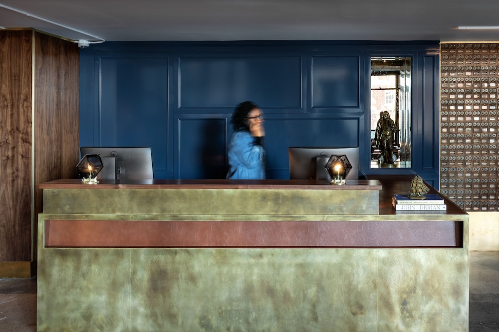 The Revolution Hotel — Hotel building in Boston, Massachusetts