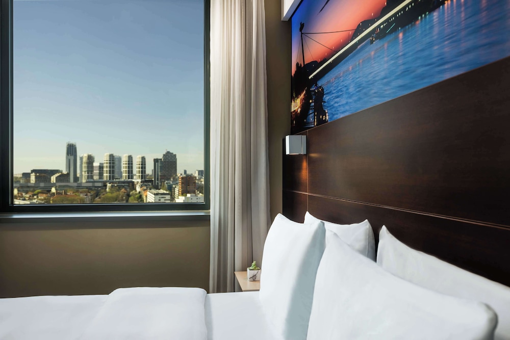 Lindner Hotel Bratislava, part of JdV by Hyatt - zdjęcie 5