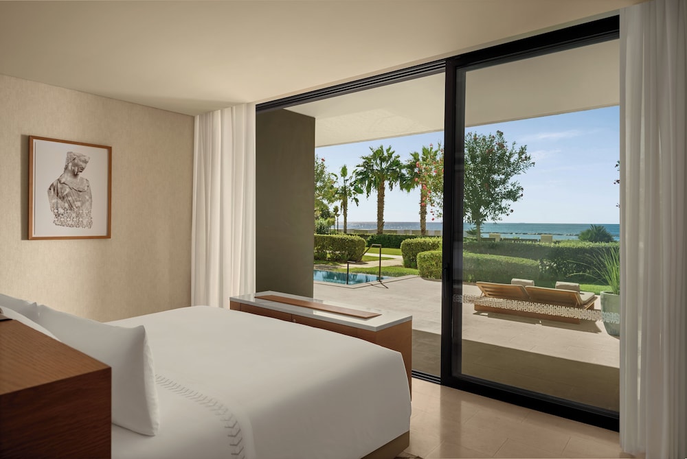 AMARA – Sea Your Only View™ — Hotel rooms in Limassol, Limassol Region