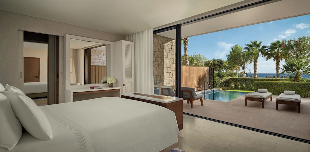 AMARA – Sea Your Only View™ — Hotel rooms in Limassol, Limassol Region