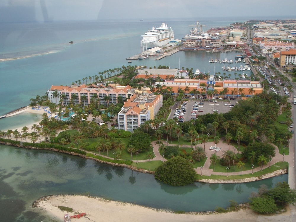 Wonders Boutique Hotel - Adults Only — Hotel building in Oranjestad, Aruba