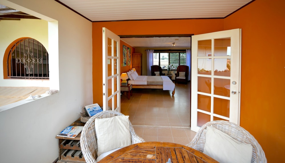 Wonders Boutique Hotel - Adults Only — Hotel rooms in Oranjestad, Aruba