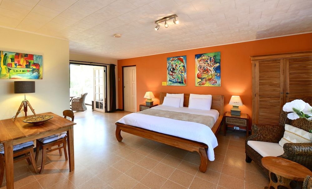 Wonders Boutique Hotel - Adults Only — Hotel rooms in Oranjestad, Aruba