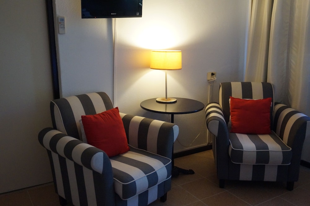 Wonders Boutique Hotel - Adults Only — Hotel rooms in Oranjestad, Aruba